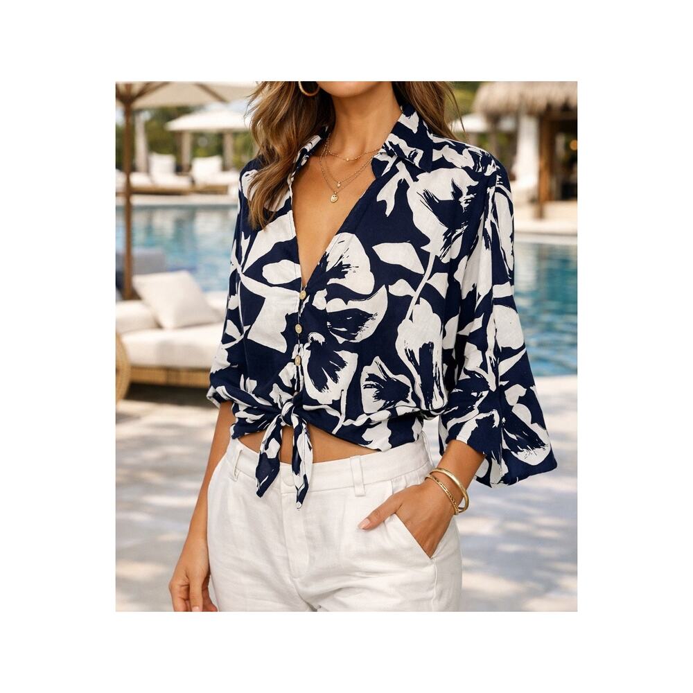 Calypso St. Barth Linen Tropical Print Cropped Button Front Top Resort Preppy S